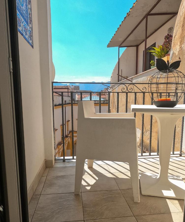Casa Magoo Apartment Палермо Екстериор снимка