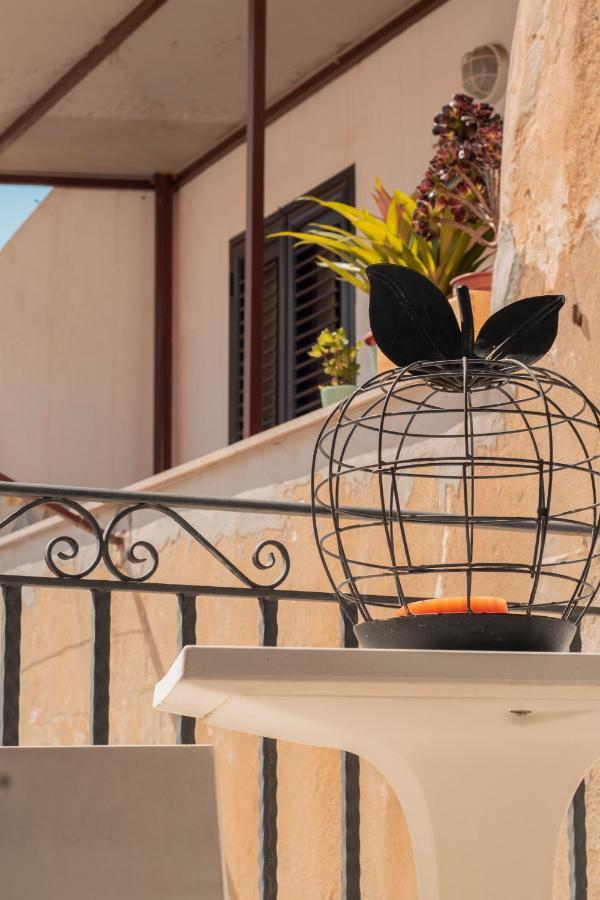 Casa Magoo Apartment Палермо Екстериор снимка